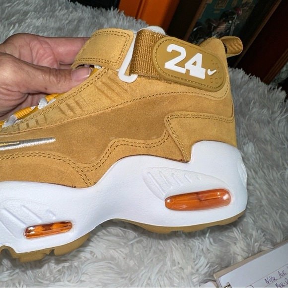 - Nike Air Griffey Max I Mid Wheat New without Box - Picture 4 of 12